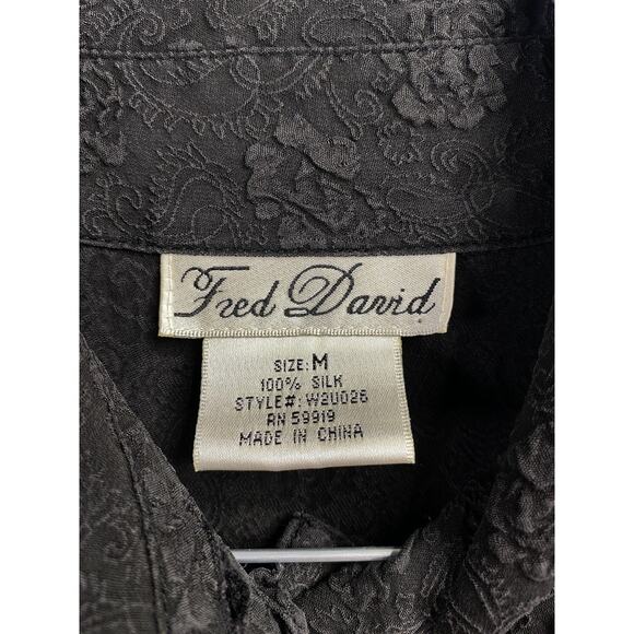 Fred David Women’s Button Up 100% Silk Blouse Floral Size Medium Black - Picture 3 of 3